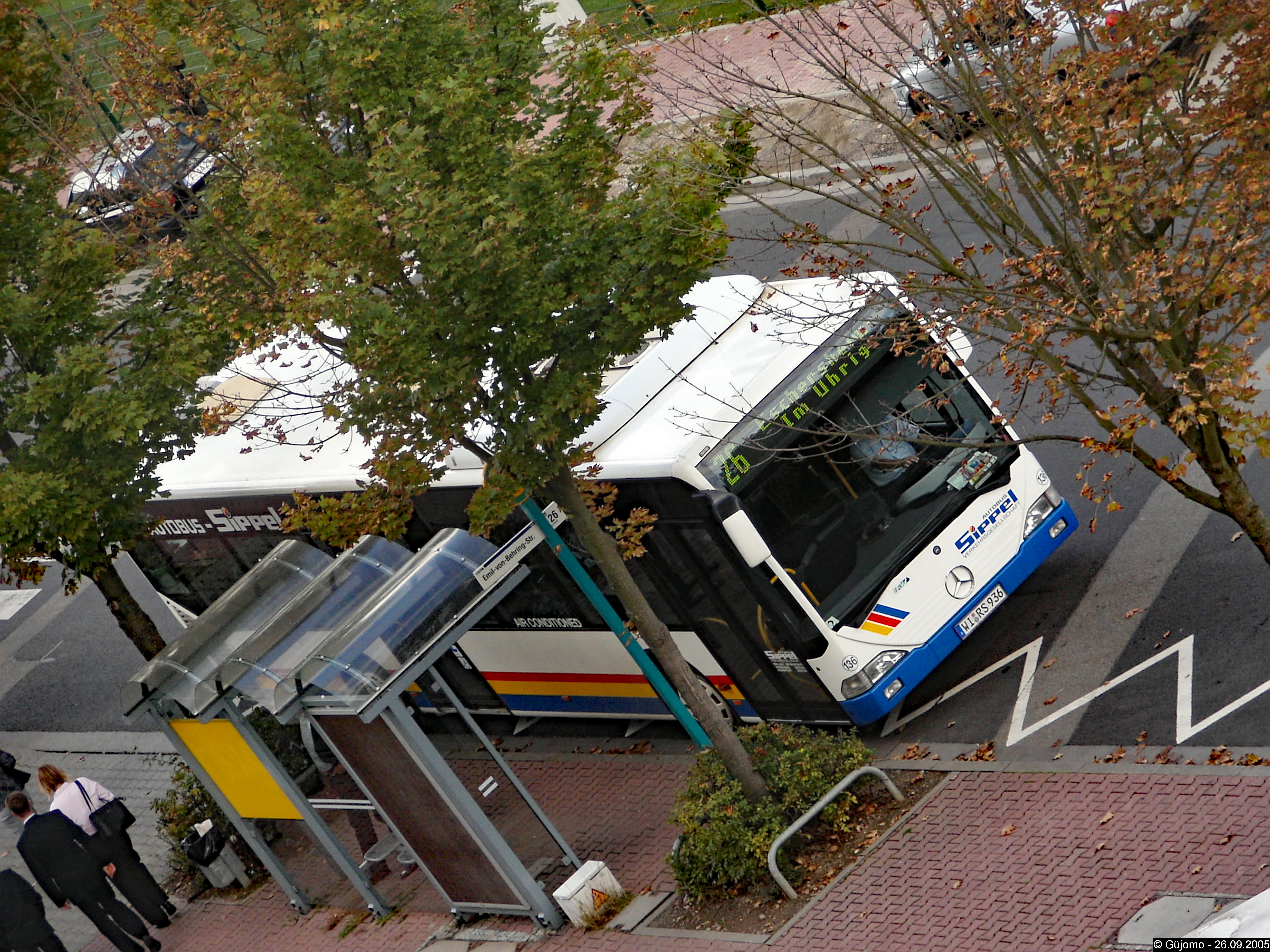 050926-006
